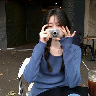 秋日奏鸣曲封面